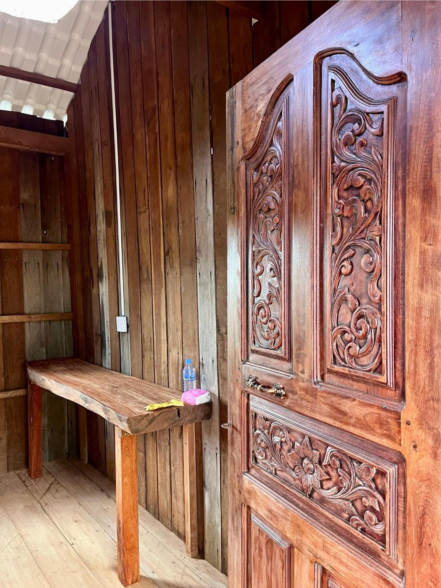 Ratanakiri Farmhouse & Trekking Banlung Exteriör bild